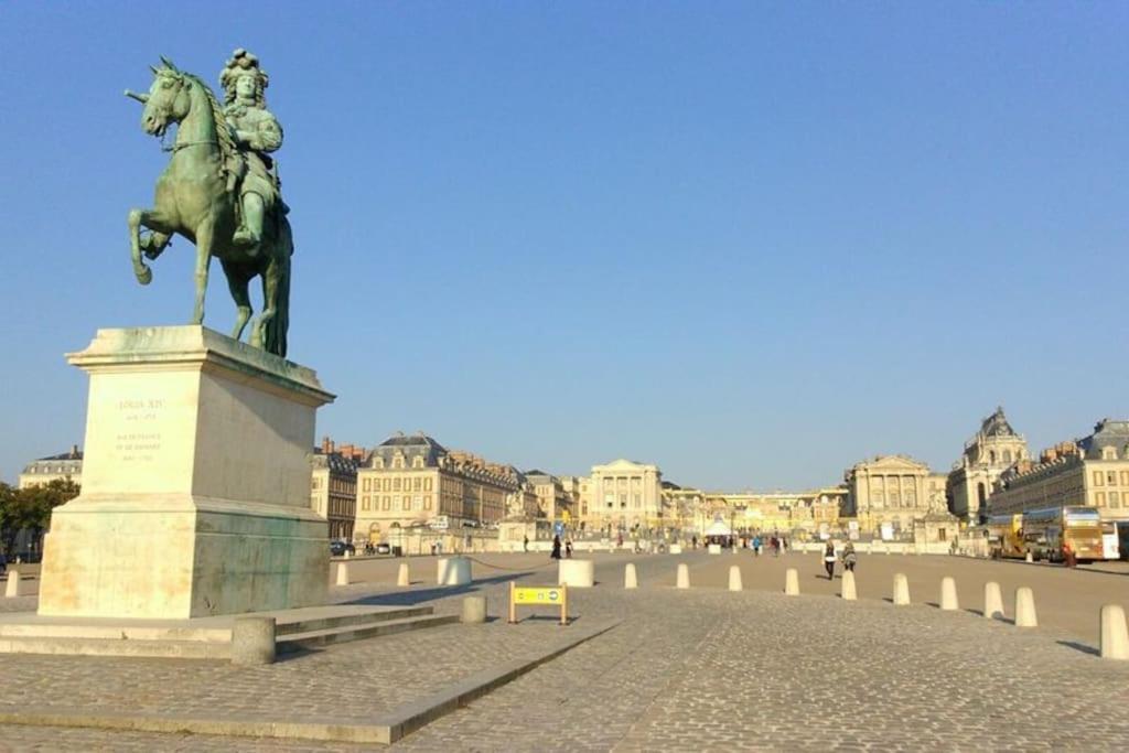 * Le Versaillais*2 Min A Pied Du Chateau Версаль Номер фото